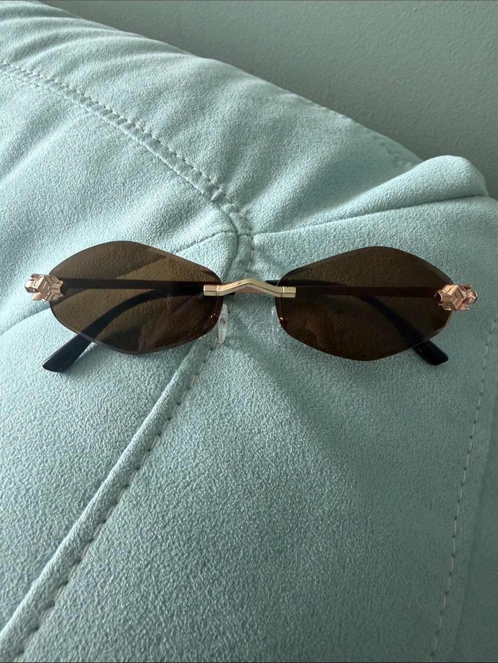 Brown sunglasses